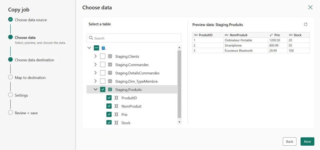 Sélection des tables à transférer avec aperçu des données dans l'assistant Copy Job