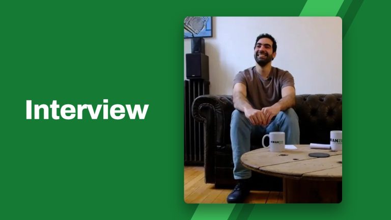 Amine, expert IA de Kwanzeo, pendant l'interview filmée sur l'intelligence artificielle